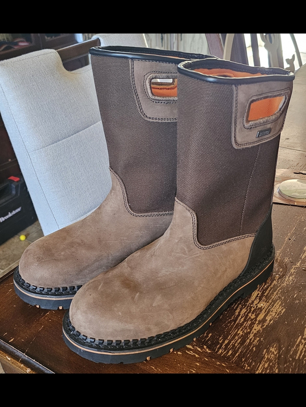 Sz 8.5 Men's Brown RIDGECUT Pull-On Steel Toe Wellington Boots